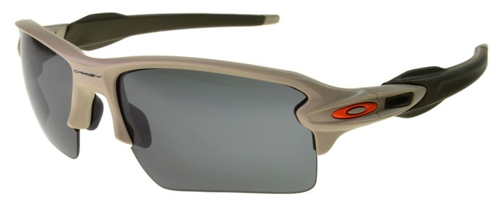 33326-OAKLEY_1